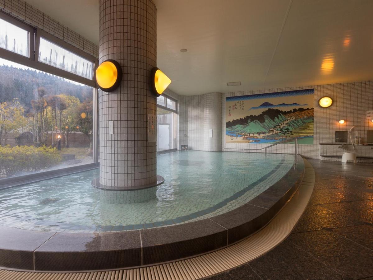 נאקאטסוגאווה Hotel Hanasarasa מראה חיצוני תמונה